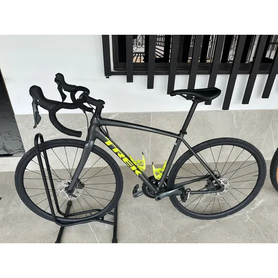 Bicicleta Trek Émonda Alr 4 Disc 2022 10 Velocidades