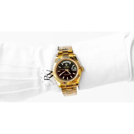 Rolex Day Date, Dorado Carátula Negra, Automático