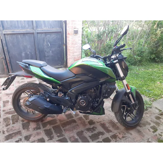 Dominar 400