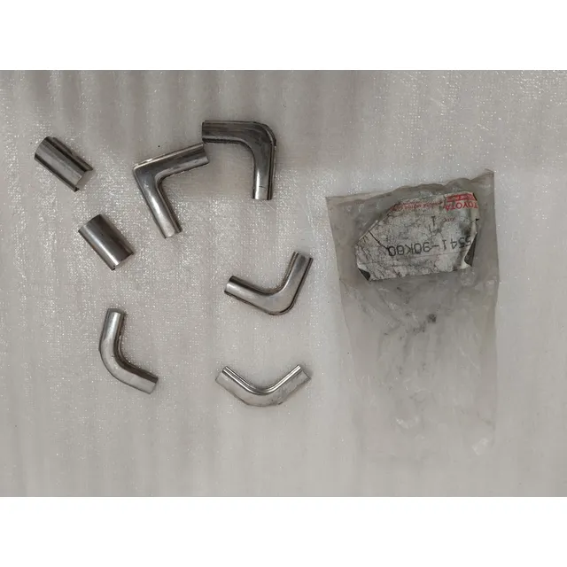 Platina Esquina Clip Parabrisas Toyota Machito