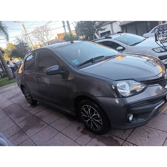 Toyota Etios 1.5 Sedan Xls