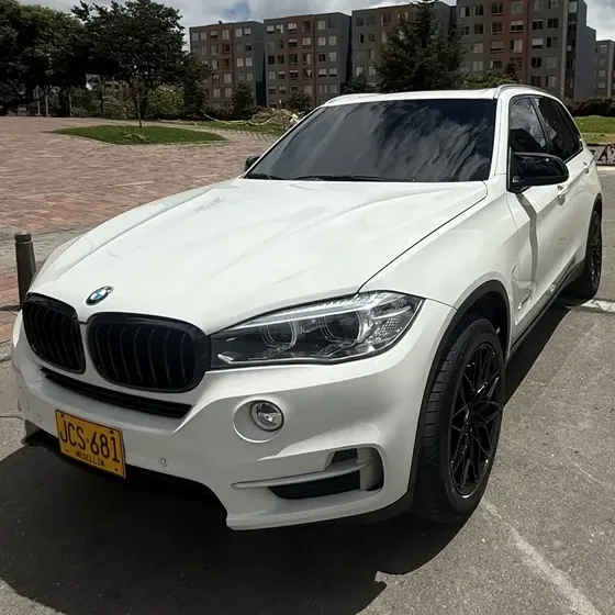 BMW X5 2017 4.4 Xdrive50i