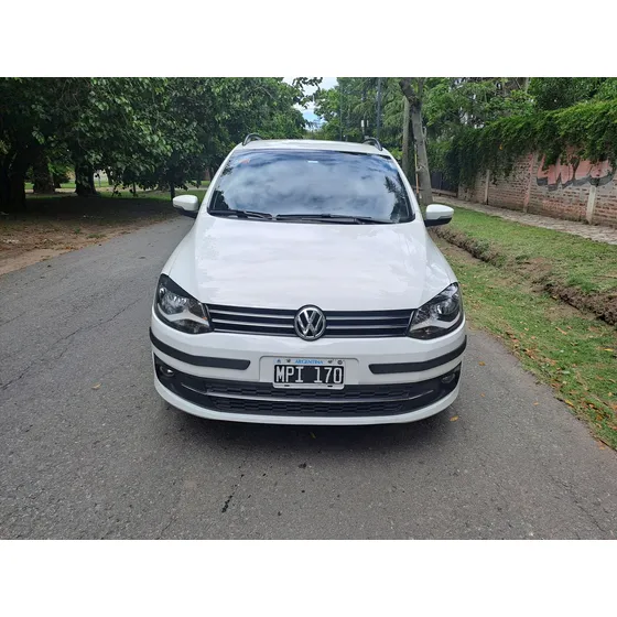 Volkswagen Suran 1.6 Imotion Highline