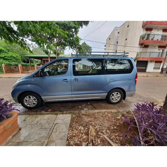 Hyundai H1 2.5 Mt