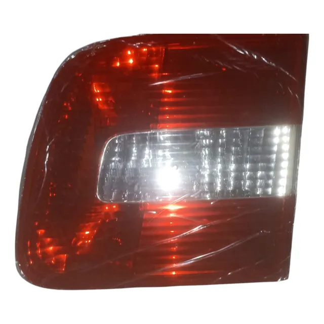 Stop Tapa Maleta Volkswagen Polo Lado Derecho Valeo Ol