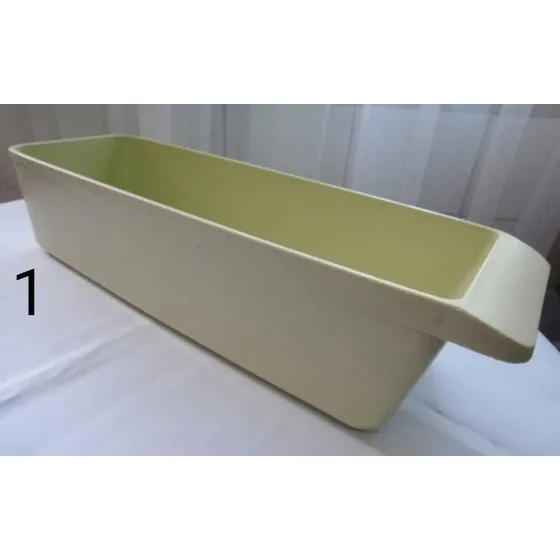 Huevera Para Nevera De Pasta Dura Color Beis Como Nueva 