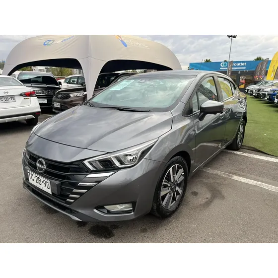 Nissan Versa 2024