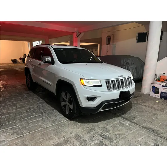 Jeep Grand Cherokee 3.6 Limited Lujo V6 4x2 At