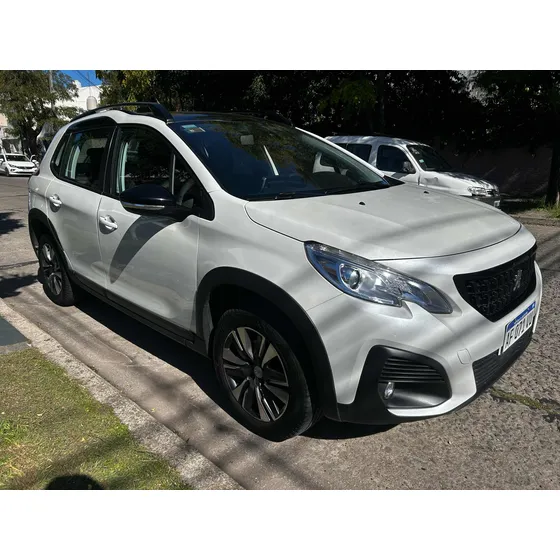 Peugeot 2008 1.6 Thp Sport