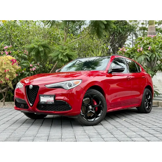 Alfa Romeo Stelvio 2.0l L4 Turbo Veloce Awd