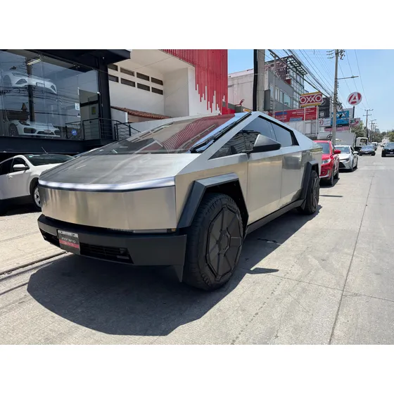 Tesla Cybertruck Cyberbeast Foundation Series