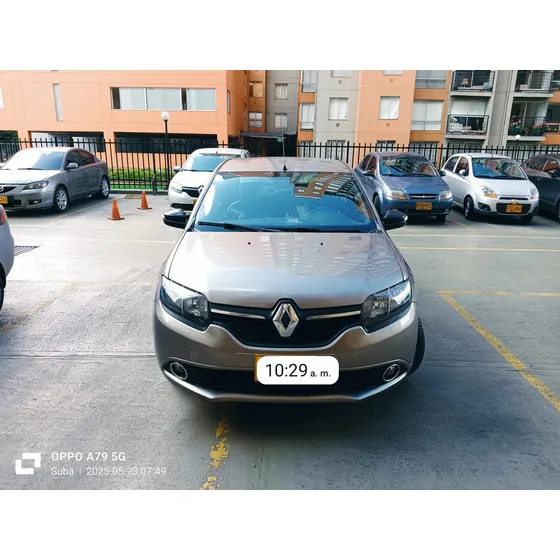 Renault Logan Privilege Intens 2018 Logan 1.6 Privilege / Intens