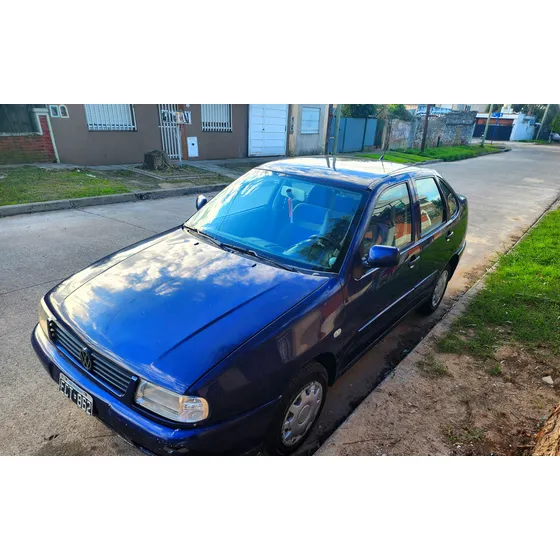 Volkswagen Polo Classic 1.9 Sd Format