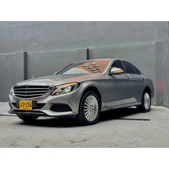 Mercedes-benz Clase C 2.0 Cgi Exclusive