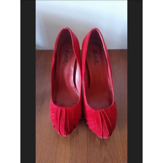 Zapatos De Tacón Rojo Qupid Nro 8