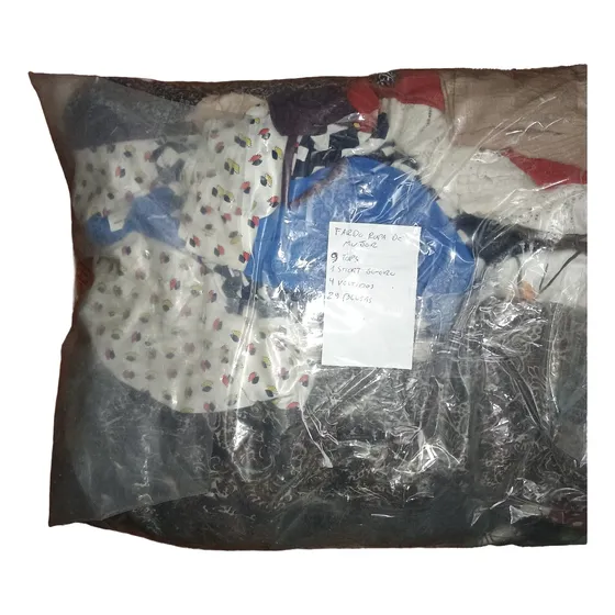 Fardo De Ropa Vestidos, Blusas Y Mas Agua