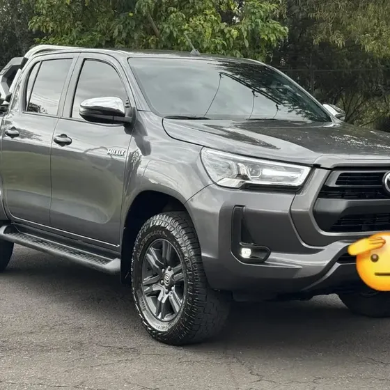 Toyota Hilux 2022 2.4 Diésel 4x4