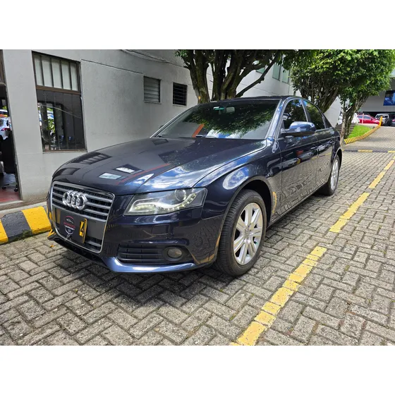 Audi A4 1.8 Tfsi Attraction Mec