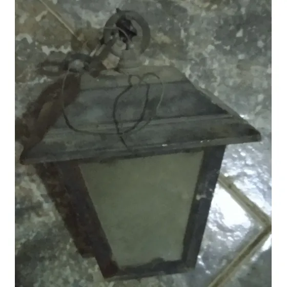 Lámpara De Techo Usada 