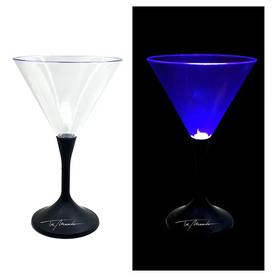 Copa Led  Martini Base Ngr 10,5 Cm Ancho 17,5 Cm Alto  200ml