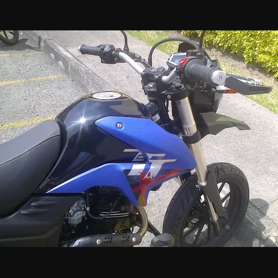 Se Vende Moto Ttx 180 2016 En Perfectas Condiciones