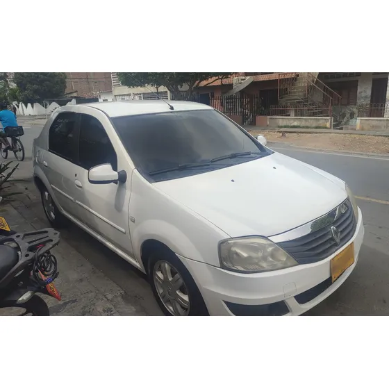 Renault Logan 1.6 Dynamique