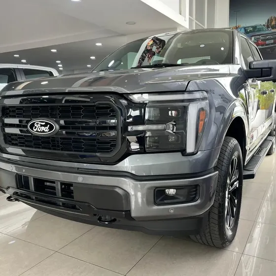Ford F-150 2026 3.5 Fhev Lariat