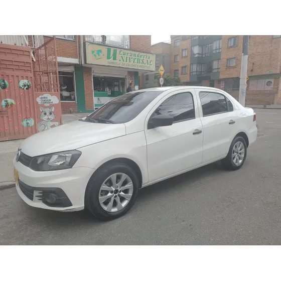 Volkswagen Voyage 1.6 Comfortline