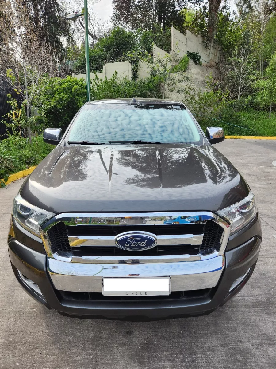 Ford Ranger Xlt 2018 Con Enganche Y Caja 440l En Pick Up