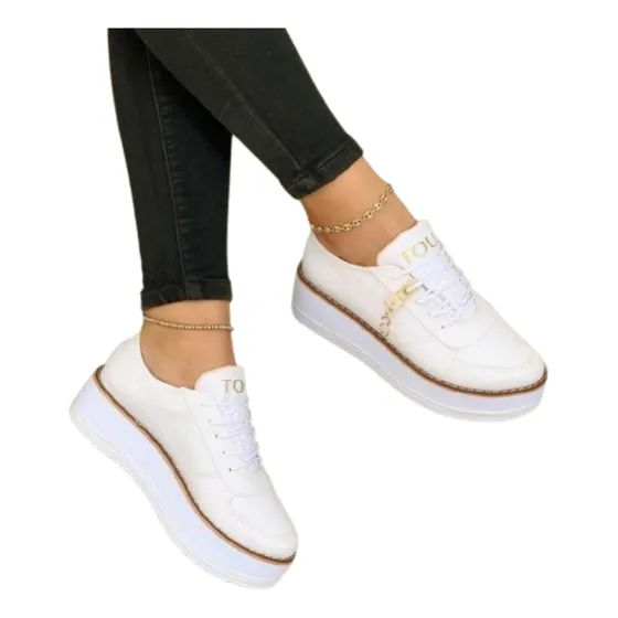 Botas Con Plataforma: Comodidad Y Elegancia