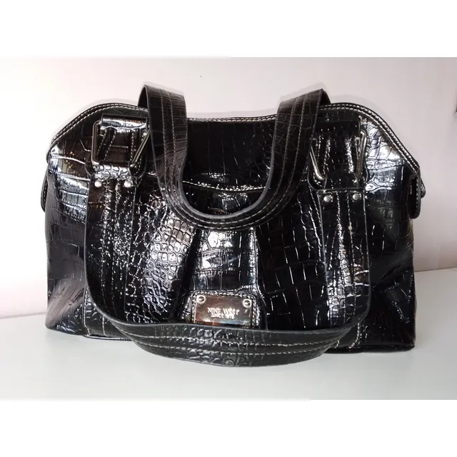 Cartera Dama Nine West Nueva Con Su Etiqueta Negra Grande