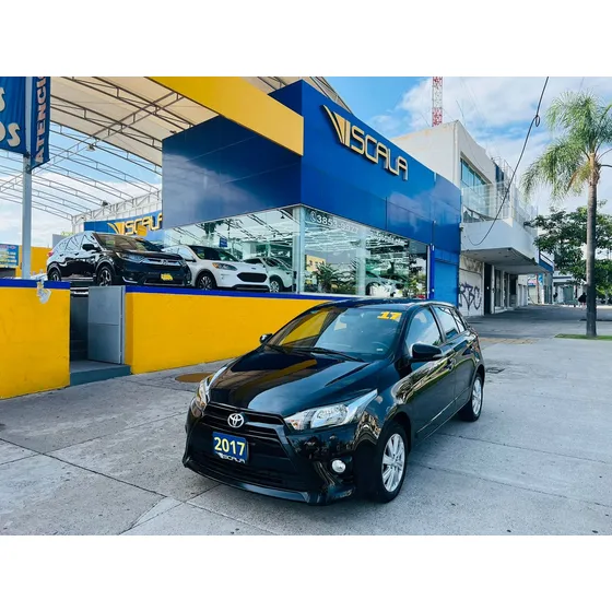 Toyota Yaris Hb Se Std