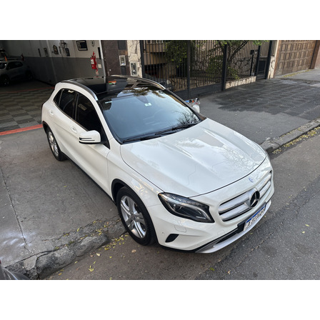 Mercedes-benz Clase Gla 1.6 Gla200 Urban 156cv Mercedes-benz Clase Gla 1.6 Gla200 Urban 156cv