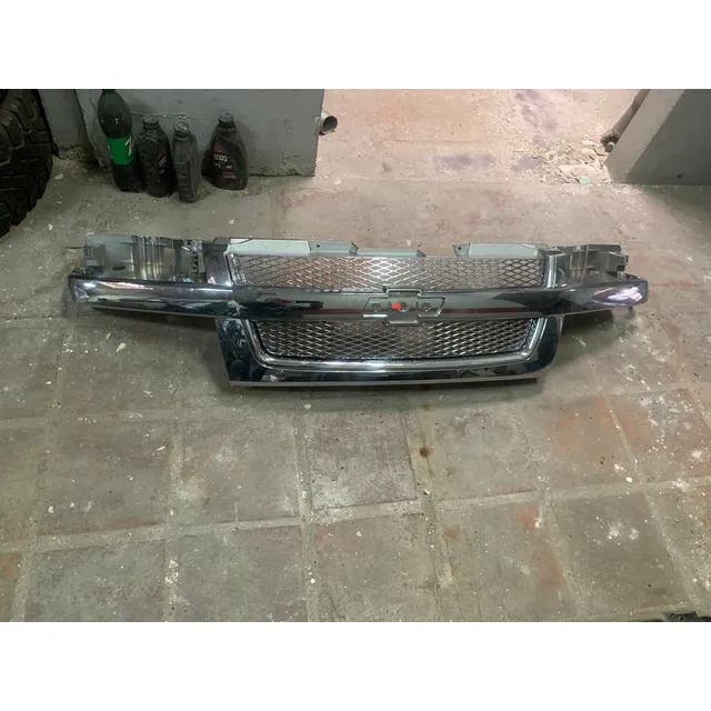 Parrilla Delantera Cromada Original Chevrolet Colorado