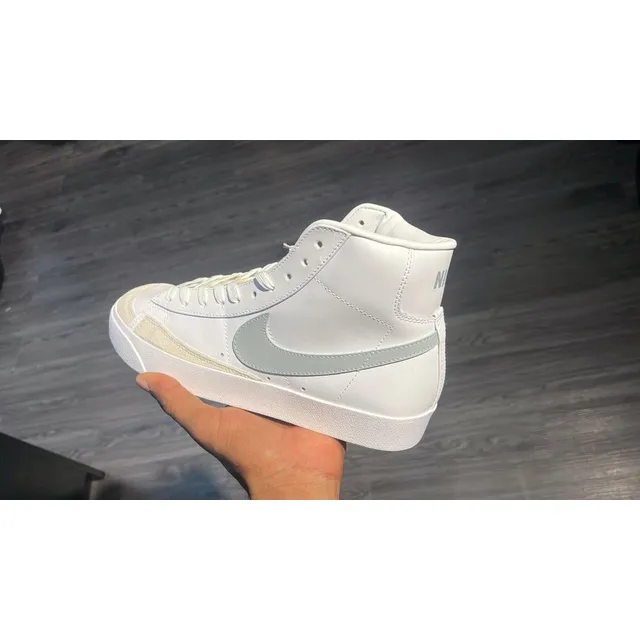 Nike Blazer