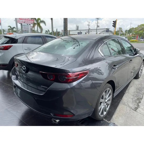 Mazda 3 2.0 Grand Touring At