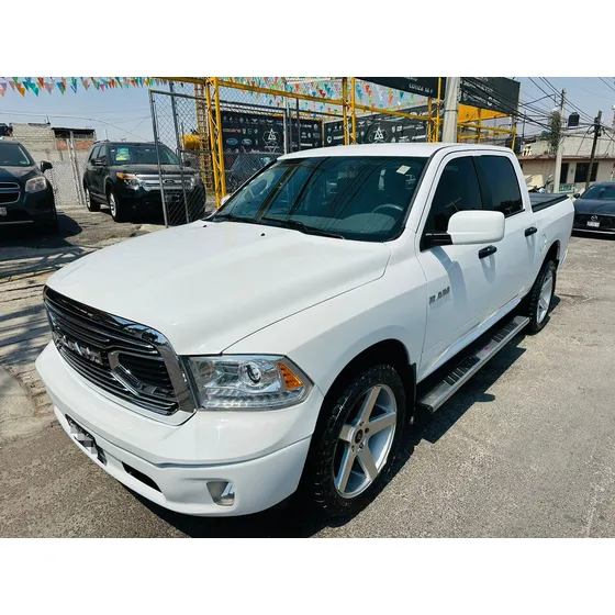 Dodge Ram 2500 5.7 Pickup Crew Cab Slt 4x4 Mt