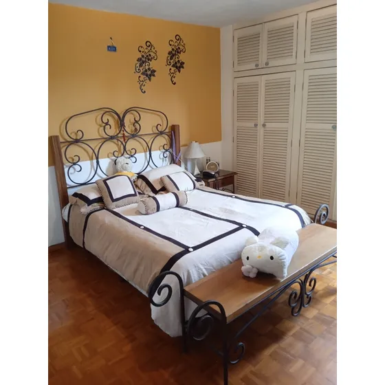 Dormitorios En Hierro Forjado Y Madera