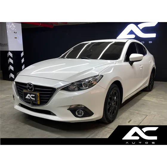 Mazda 3 2,0 Touring, Cuero, Mecanico