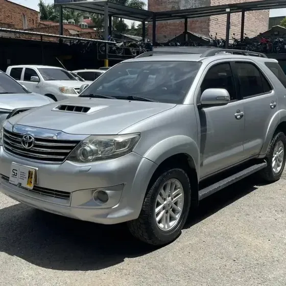 Toyota Fortuner 2014 3.0 Srv Diesel 4x4