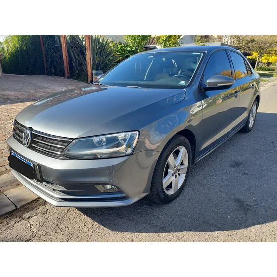 Volkswagen Vento 1.4 Comfortline 150cv