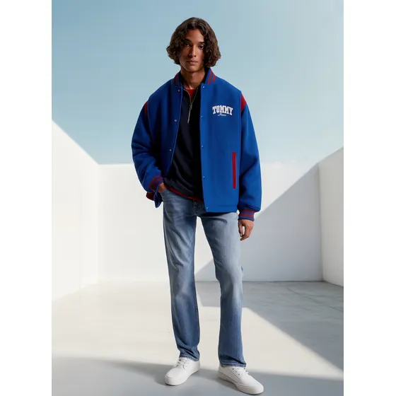 Jeans Azul Rectos De Corte Regular Y Desteñidos Tommy Jeans