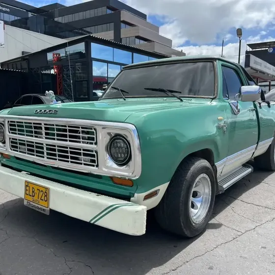 Dodge D 100 1979 5.2cc Mt 4x2