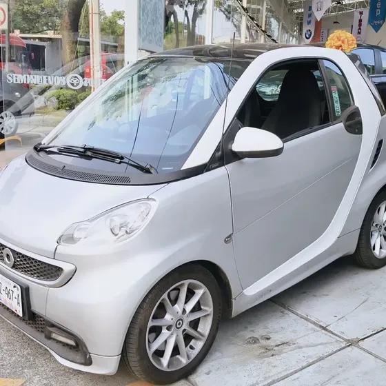 Smart Fortwo 2013 Coupe Passion Aa Mt