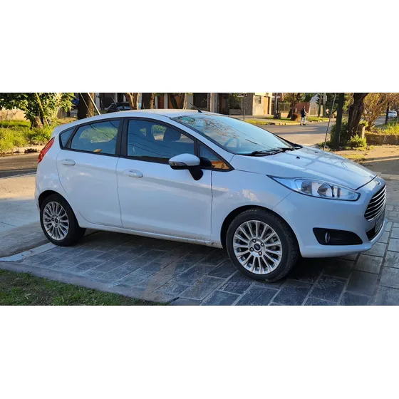 Ford Fiesta Kinetic 1.6 Se 120cv