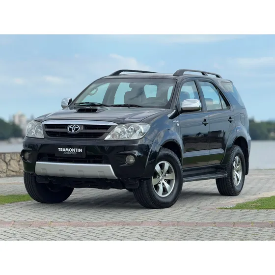 Toyota Hilux Sw4 3.0 Tdi Dies. Aut