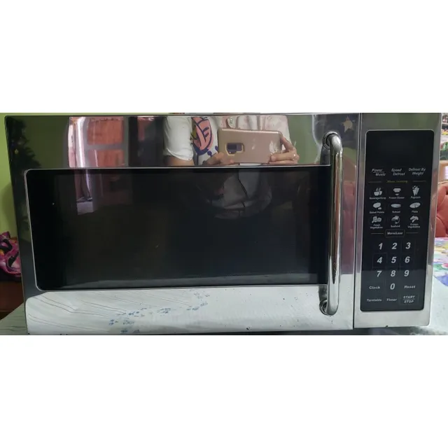 Horno Microondas 1,4 Pies 1000 W, Para Reparar O Repuesto.