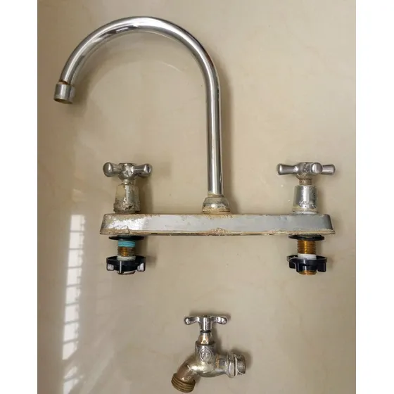 Llave Para Fregadero Y Llave De Chorro