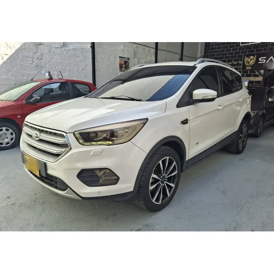 Ford Escape 2018 2.0 Titanium