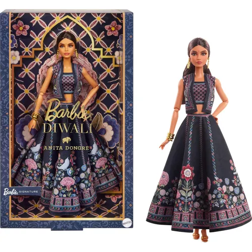 Muñeca Barbie My Scene Jai Con Pelo Trenzado Y Accesorios – Estilo Y2K Con Top Rosa, Chaqueta De Vinilo Y Pantalones De Flores, Incluye Soporte